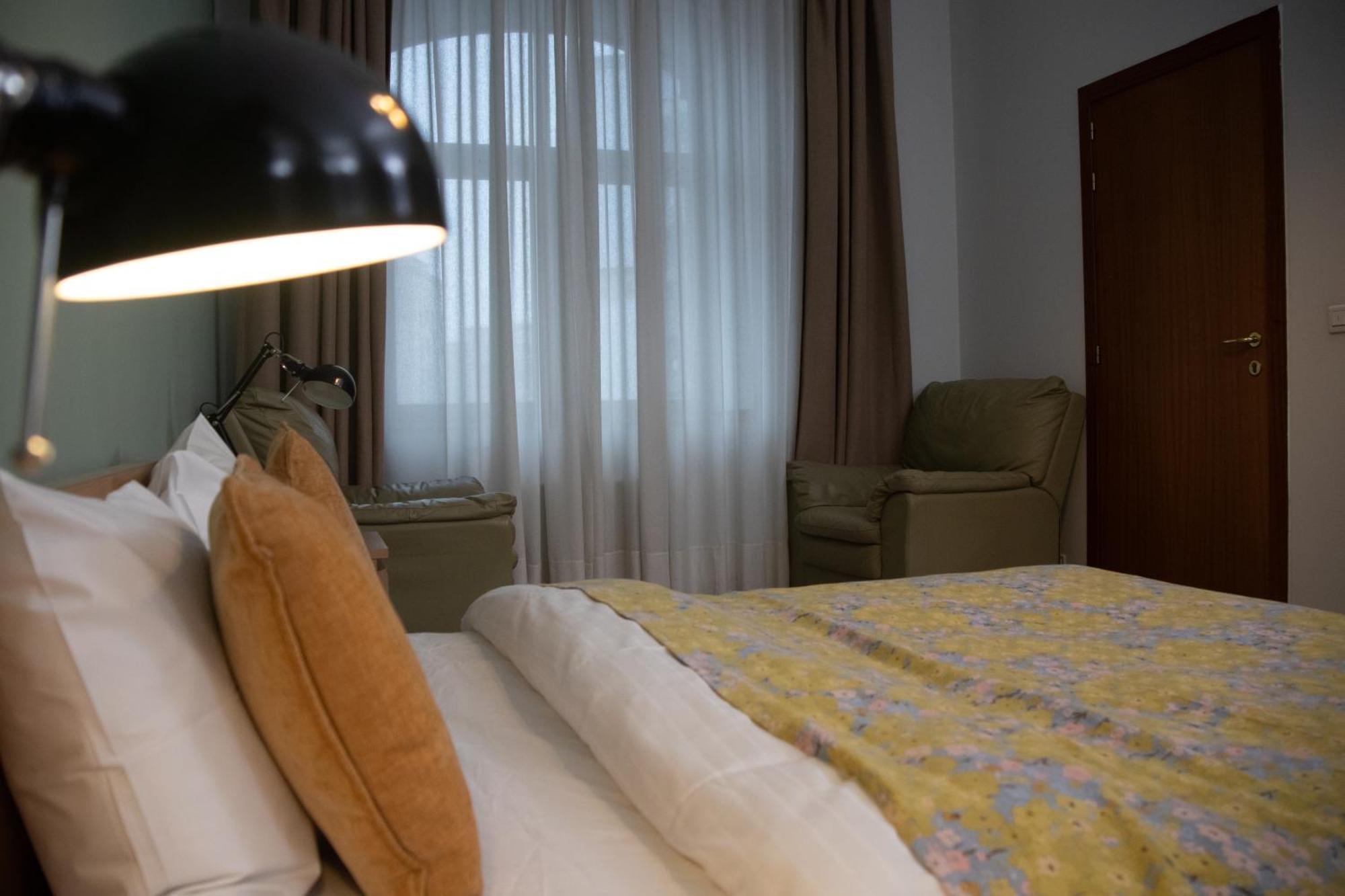 House4You - Balcescu Bukarest Exterior foto