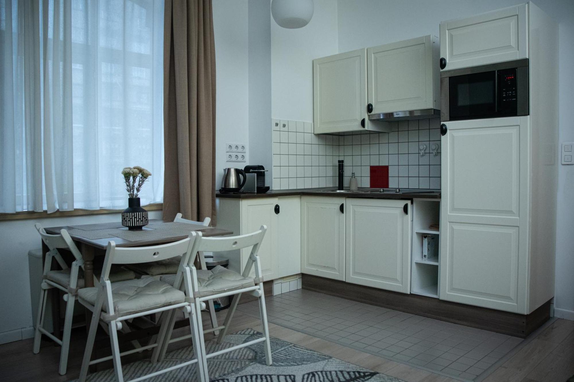 House4You - Balcescu Bukarest Exterior foto